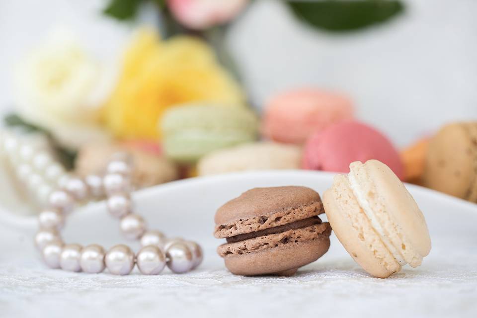 Le Macaron French Pastries