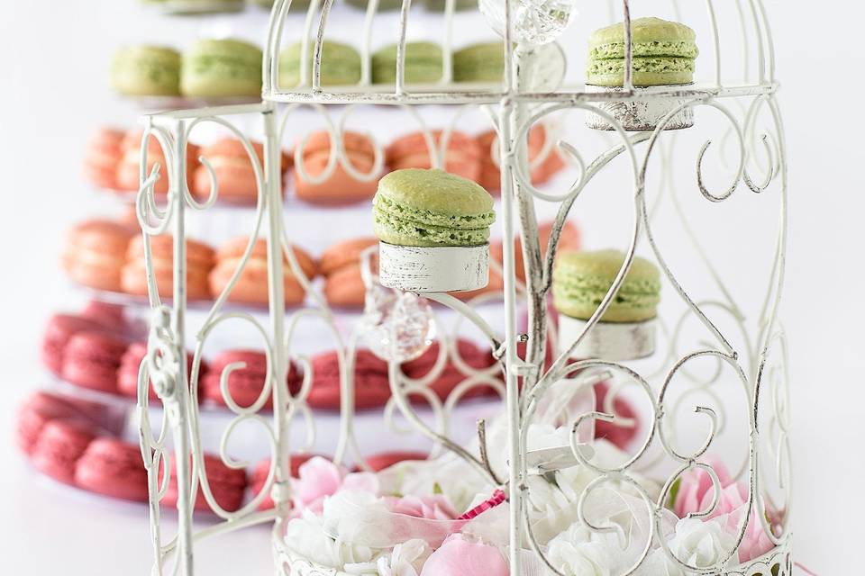 Le Macaron French Pastries