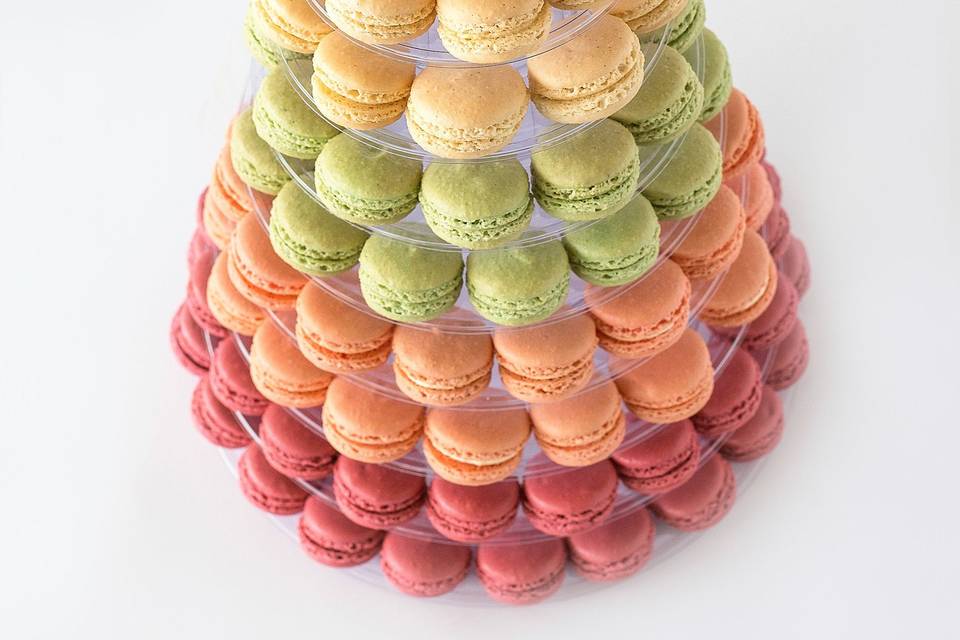 Le Macaron French Pastries