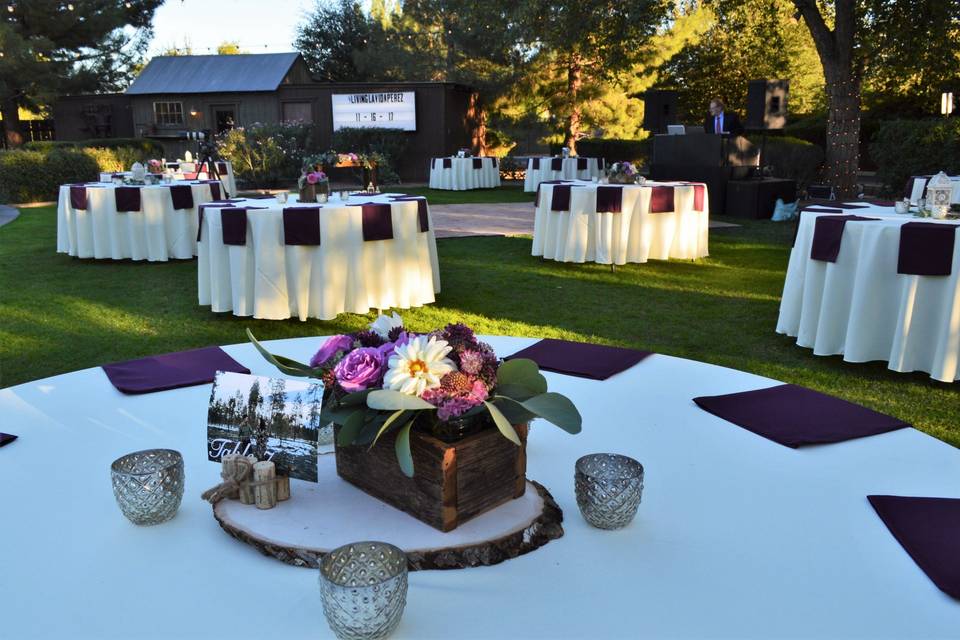 Outdoor table decor