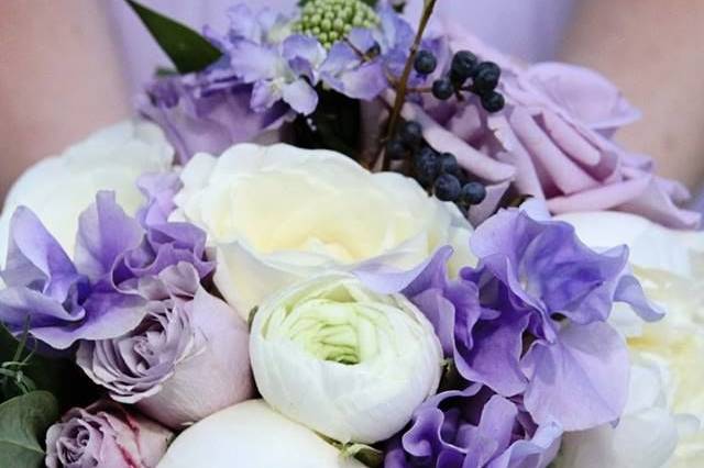 Lavender and white bouquet