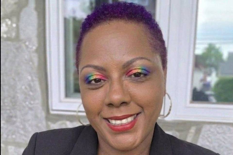 Gypsy DeLuna - Wedding Officiant