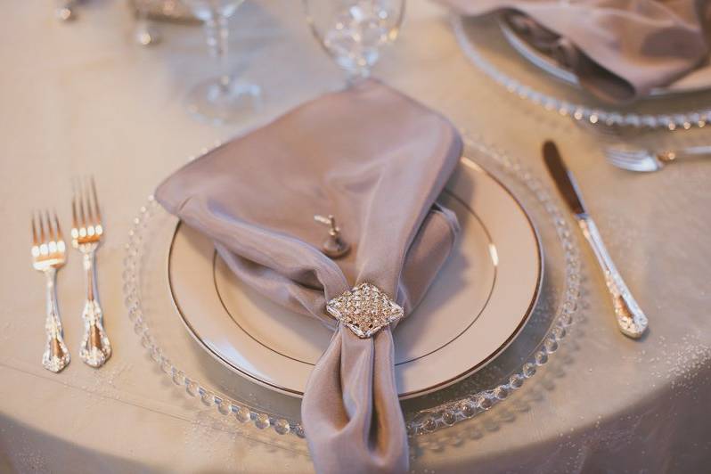 Table setting and napkin