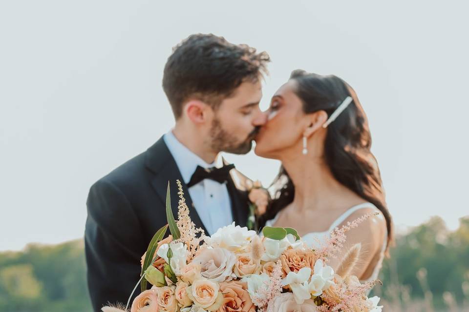 Peachy boho bridal bouquet