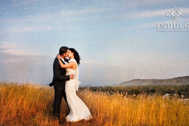 Indulge Wedding Photography & Cinema