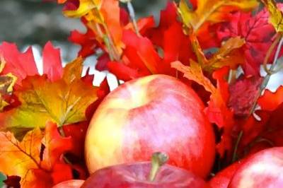 Red apples