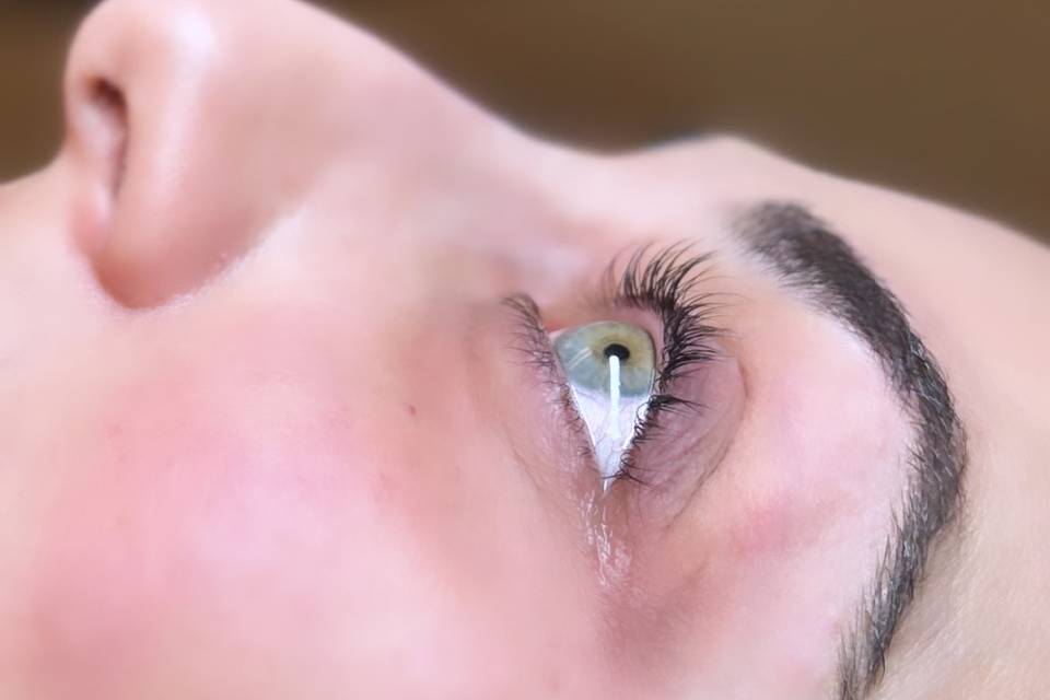 Eyelash lift and tint