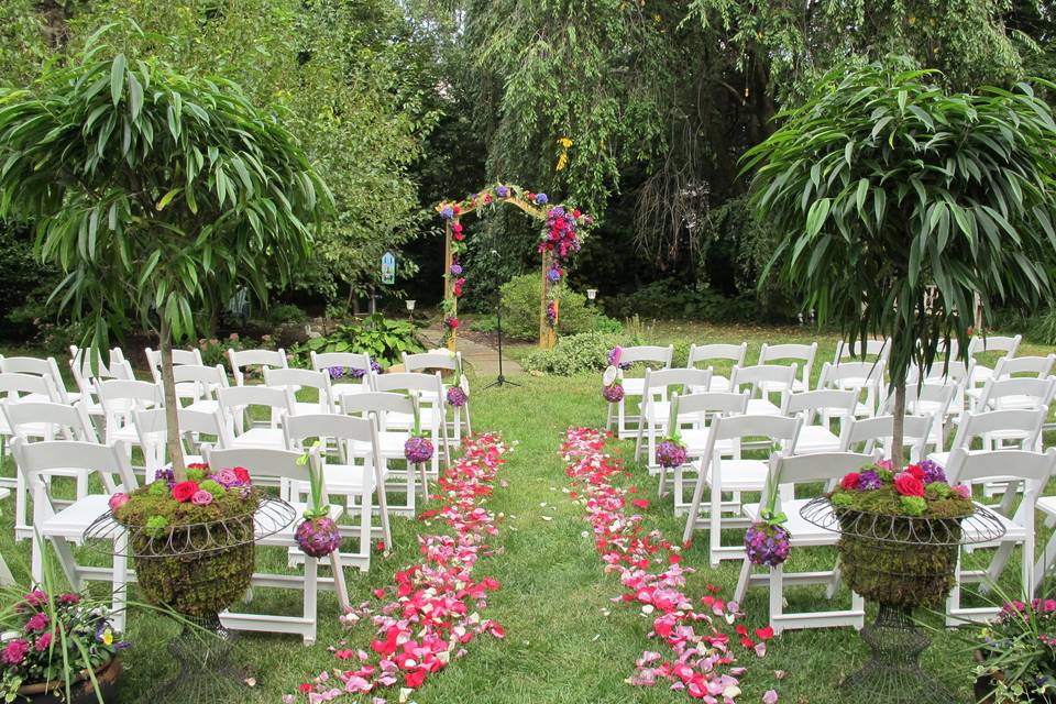 Arbor arch, afternoon ceremony