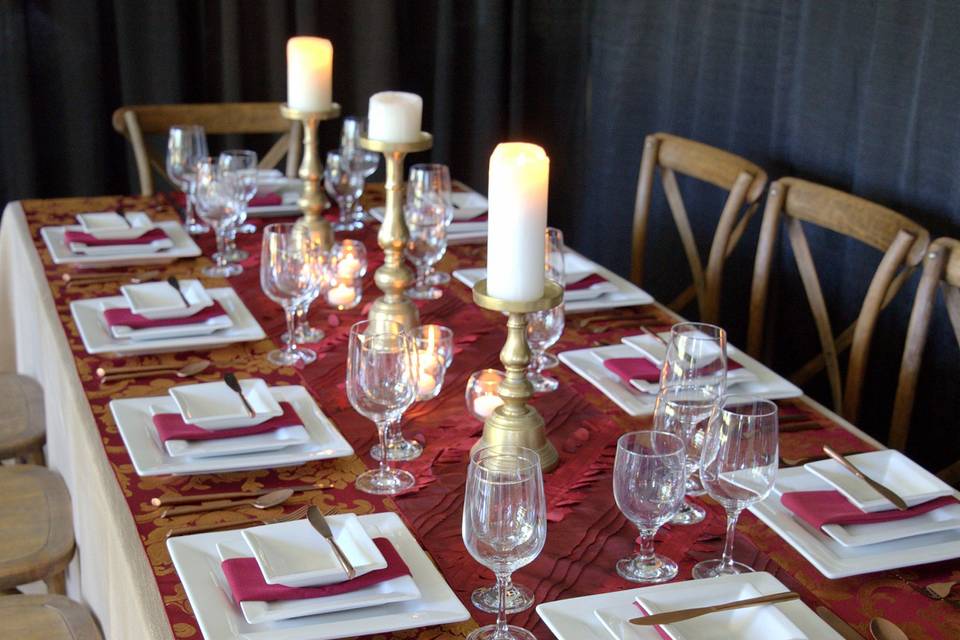 Damask linens, square plates