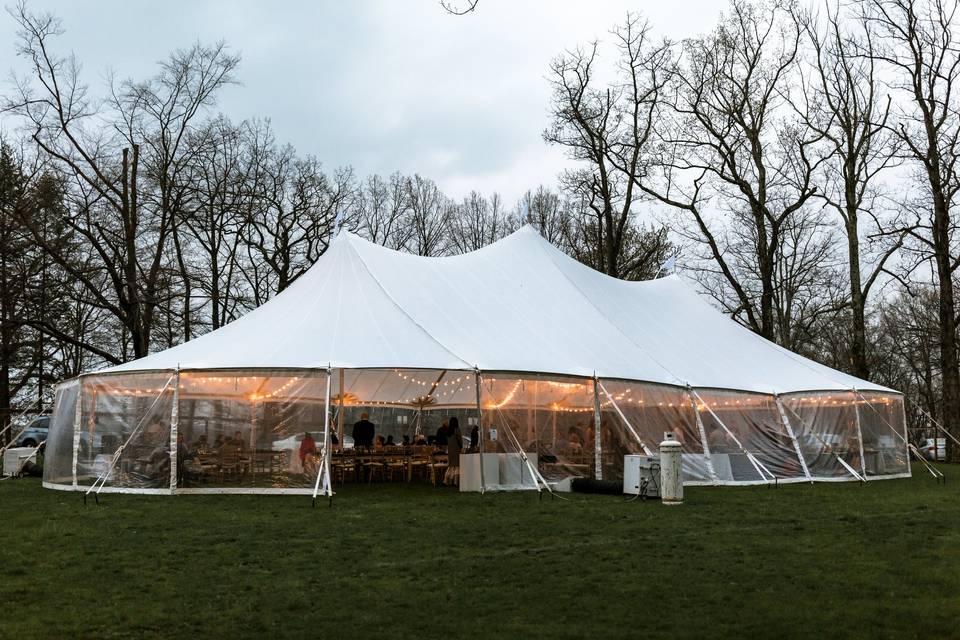 Sailcloth tent w. clear sides