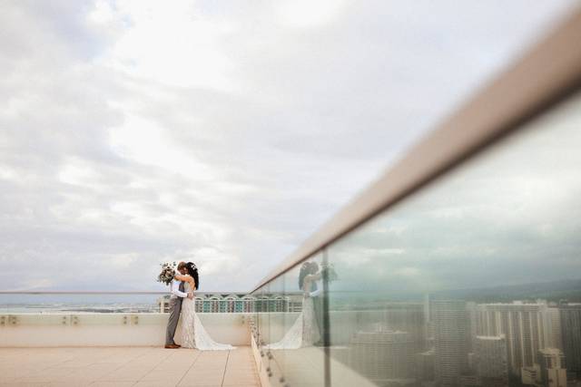 Hawaii Wedding Photographer