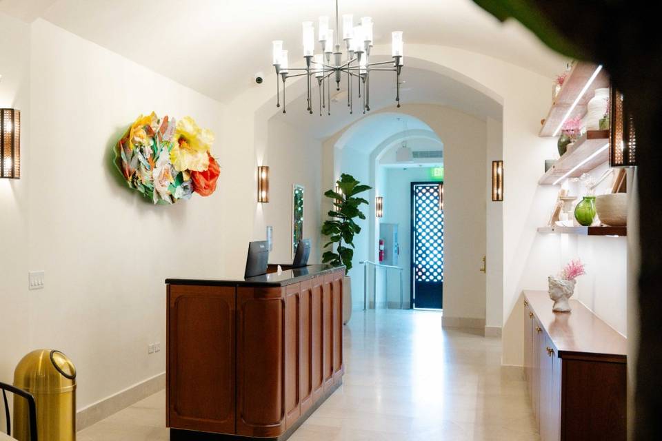 Alma Lobby