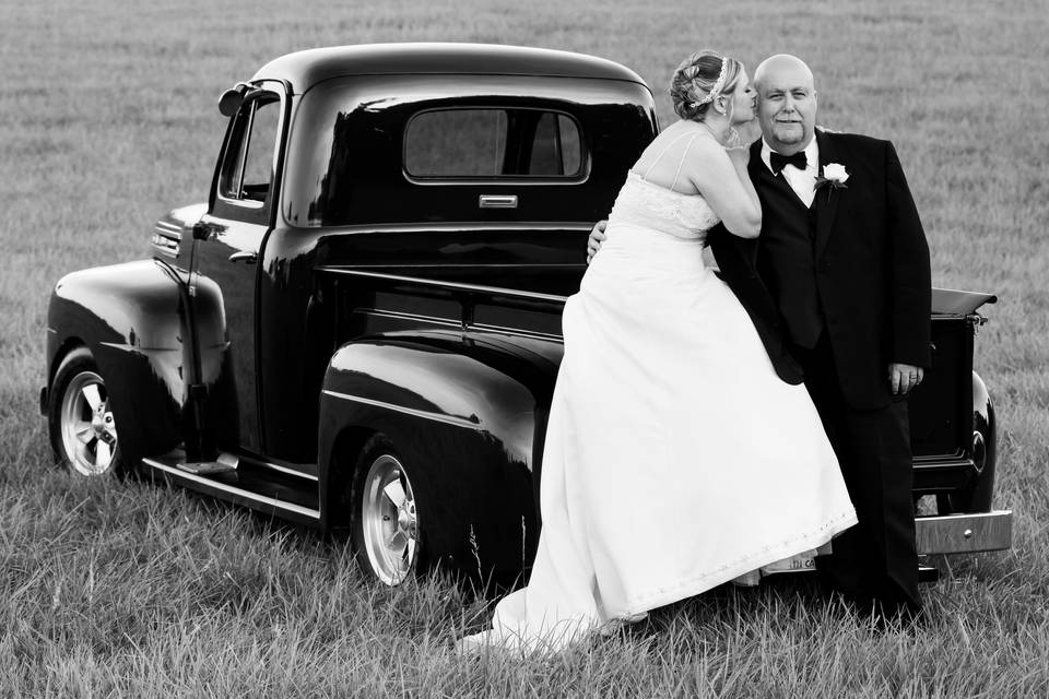 Classic car wedding shoot
