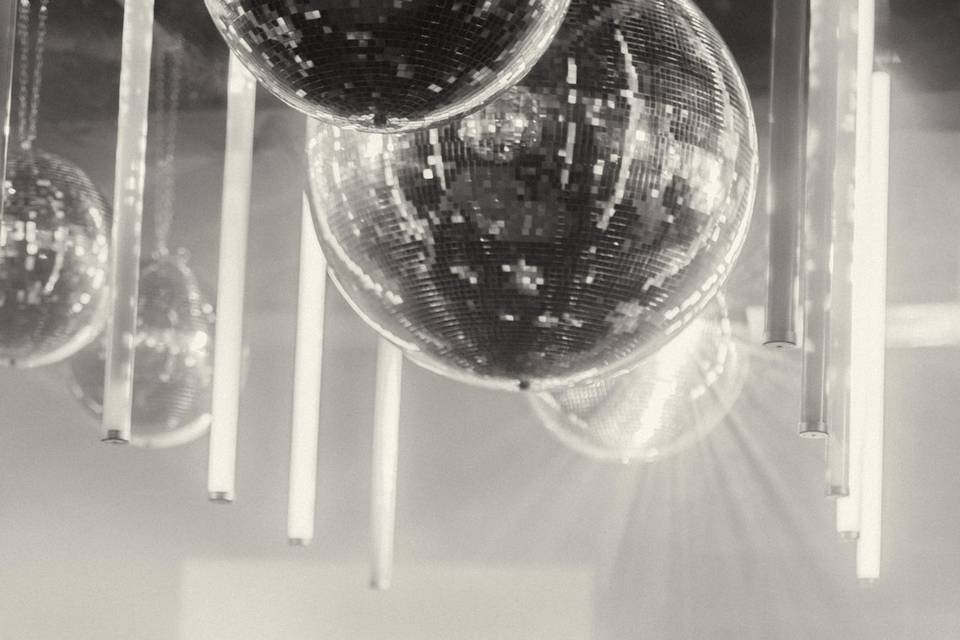 Linar Eventi: Mirror Ball
