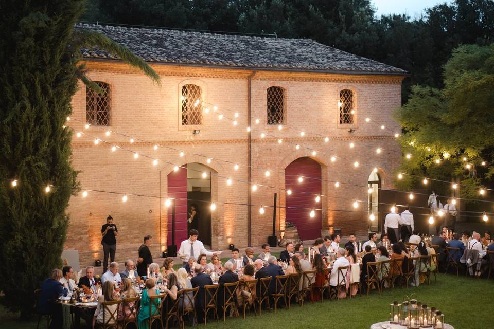 Linar Eventi: Bulbs Lights