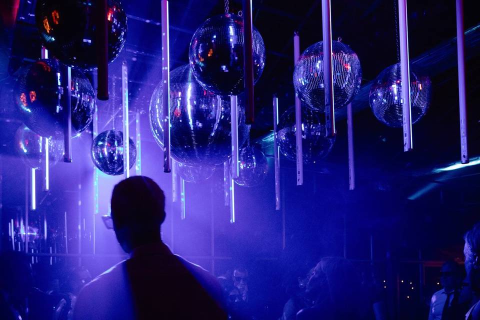 Linar Eventi: Mirror Ball