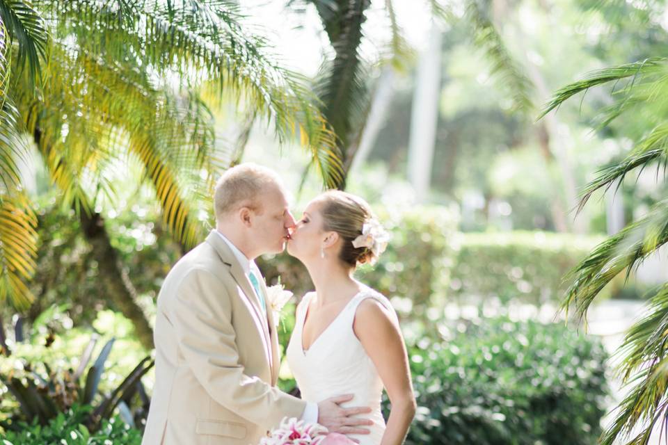 Newlyweds kissing