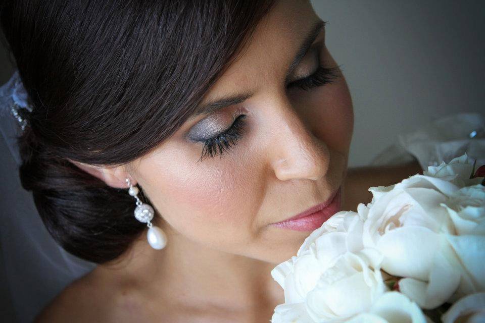 Laura Burns Hair & Makeup