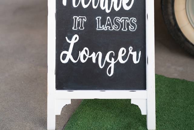 Sign can be customized