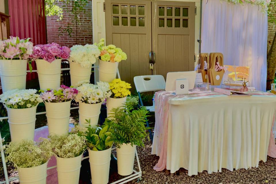 Vendor Full Bloom Bar Setup