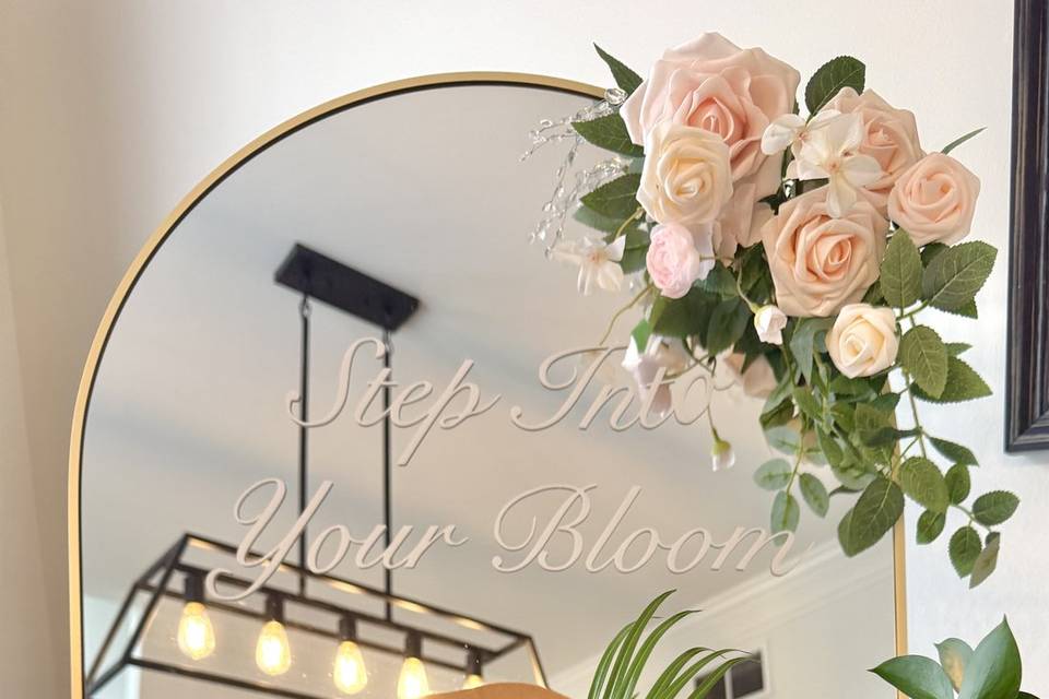 Signature Bloom Bar