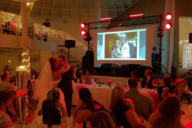 Couple's first dance