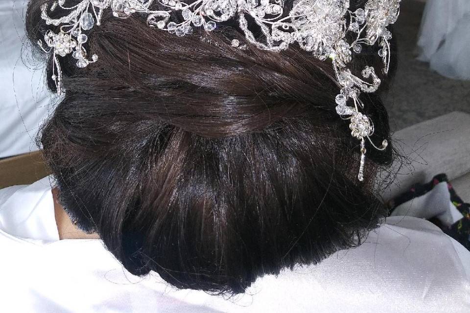 Bridal Hair Detail