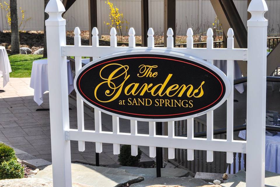 Sand Springs Country Club