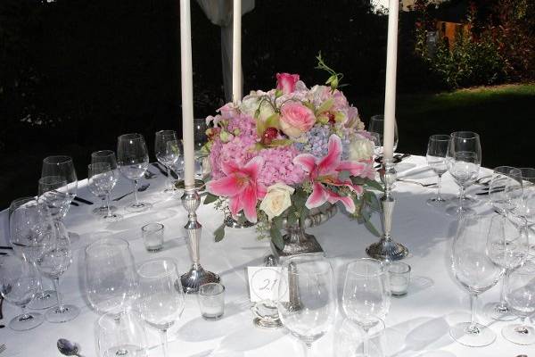 Pink and white centerpiece
