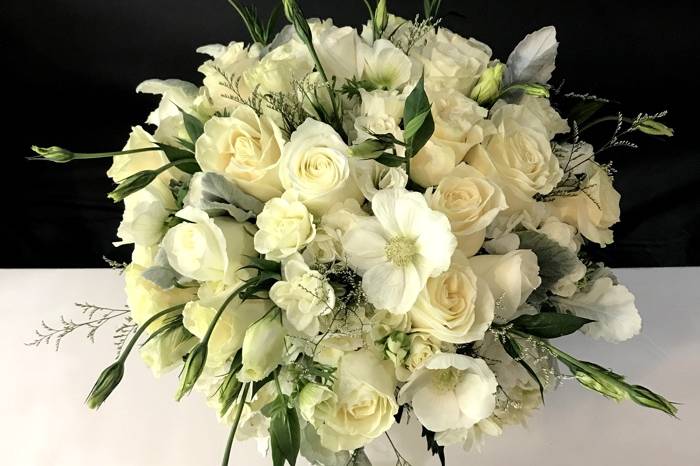 All white bridal bouquet