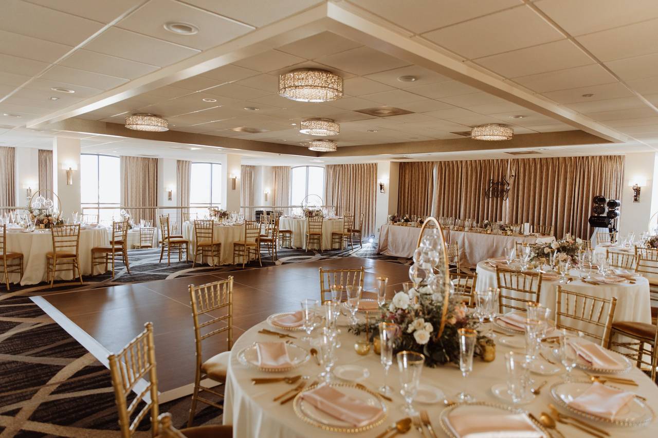 Sirata Beach Resort - Venue - Saint Petersburg, FL - WeddingWire