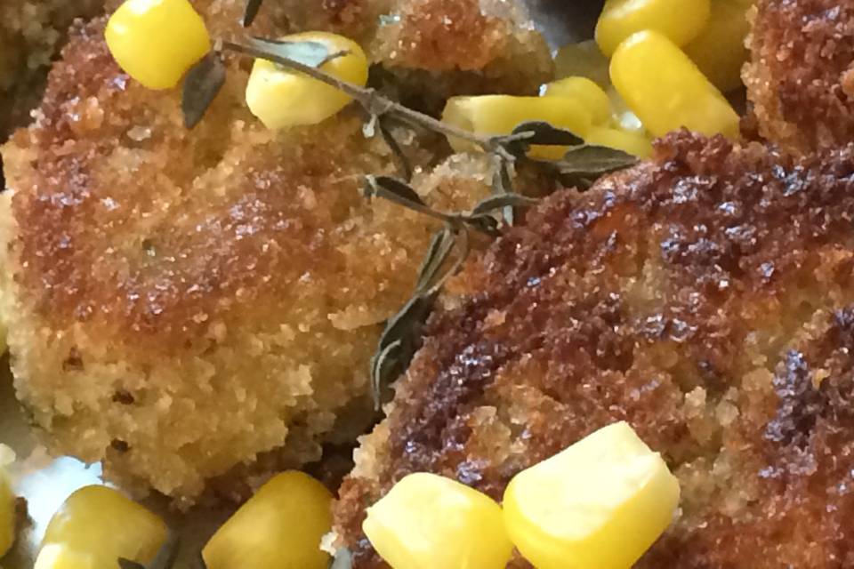 Thyme and corn crabcakes