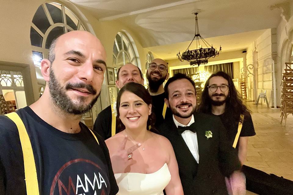 Mamadema Sing'n'Roll