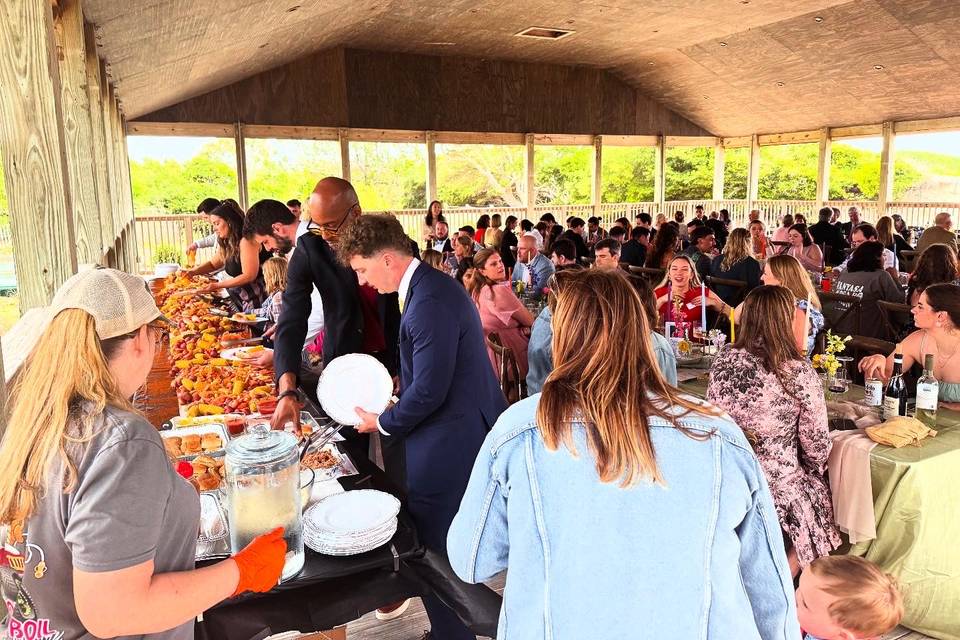 We serve large wedding!
