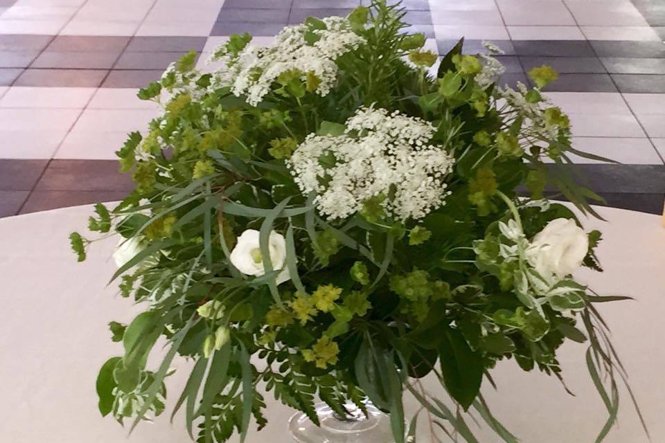 Greenery Table with white