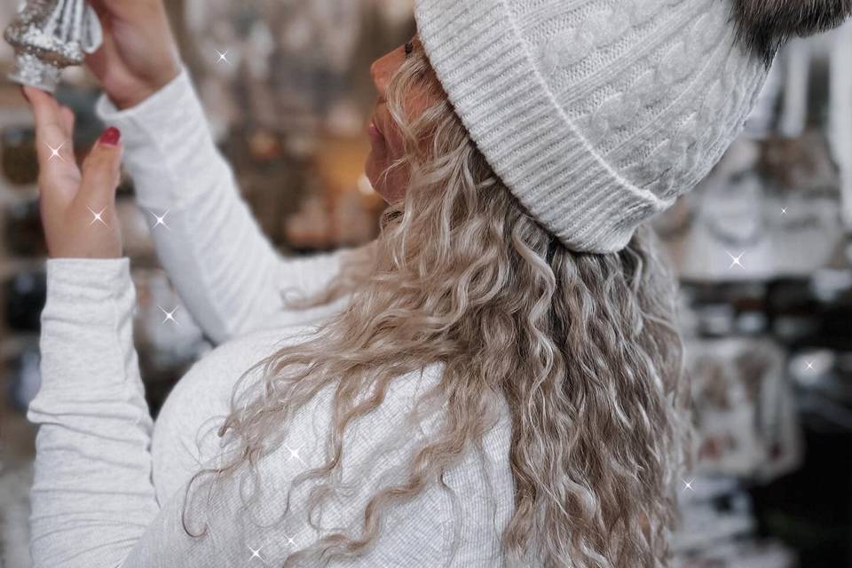 Genesis Curlz