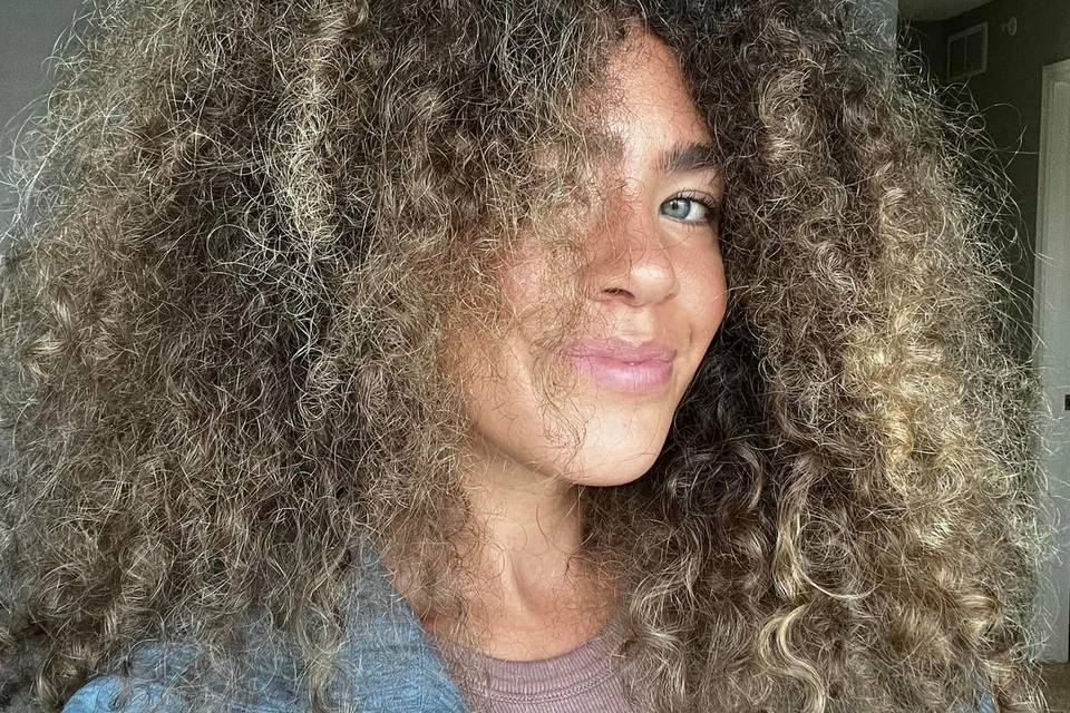Genesis Curlz