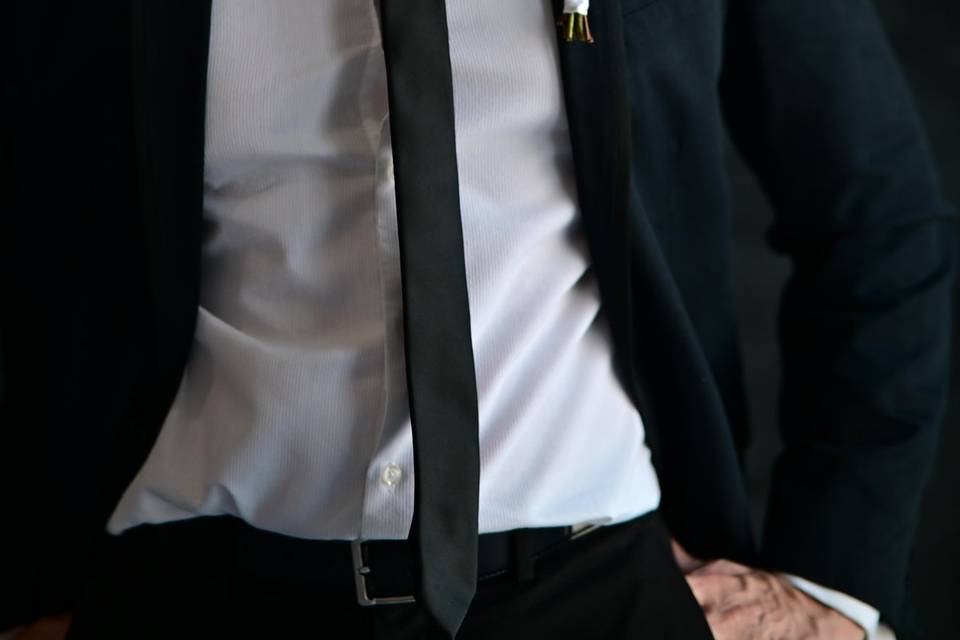 Waiting for their new spouse