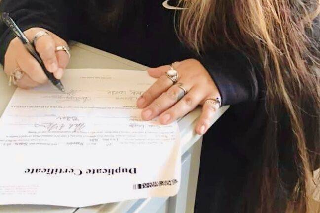 Sister/SIL signs license LBGT