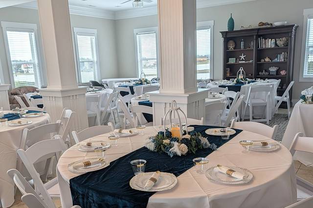 Reception round tables