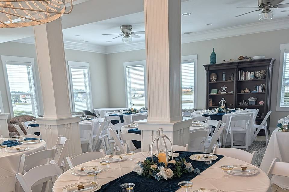 Reception round tables