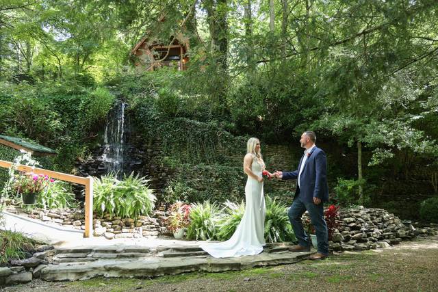 Chapel in the Glen