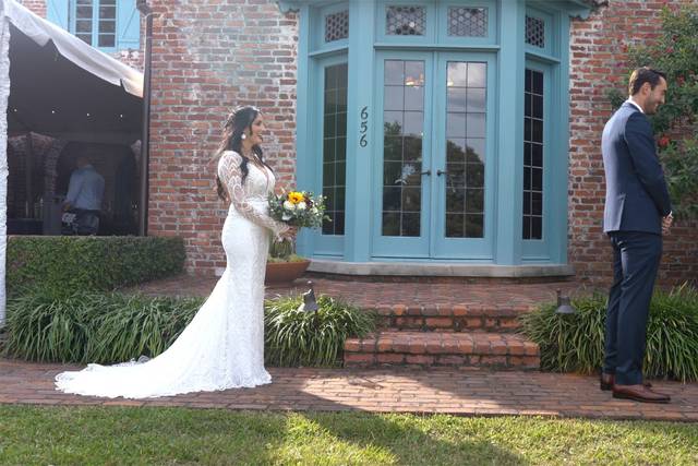 Casa Feliz First Look