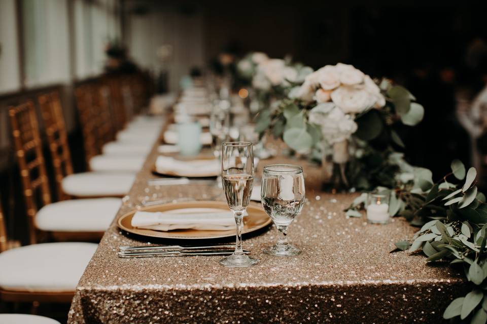 Head table place setting