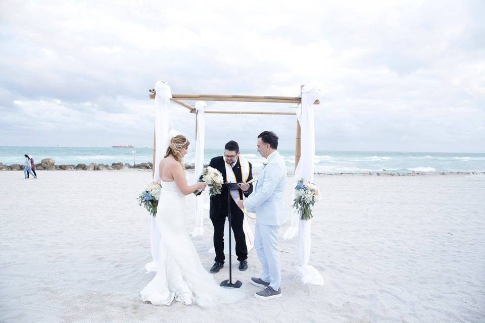 Wedding by the beach