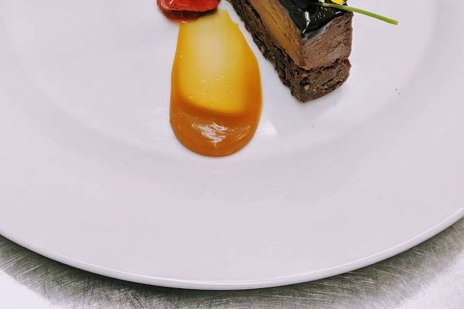 Chocolate mouse torte