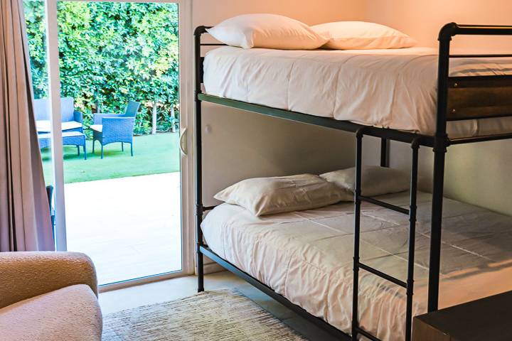 Bunk Bedroom 2