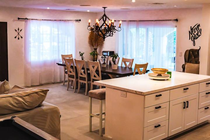 Kitchen/Dinning/Living
