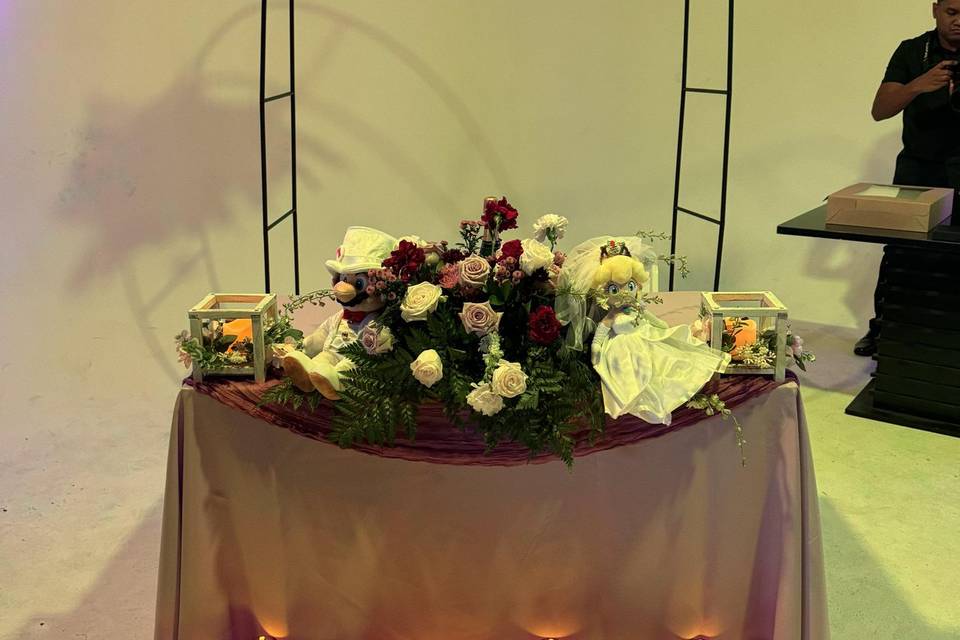 Video Game Mario Head Table