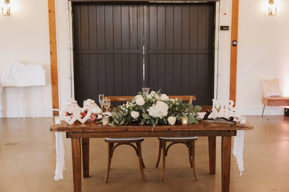 Craftmaker Head Table